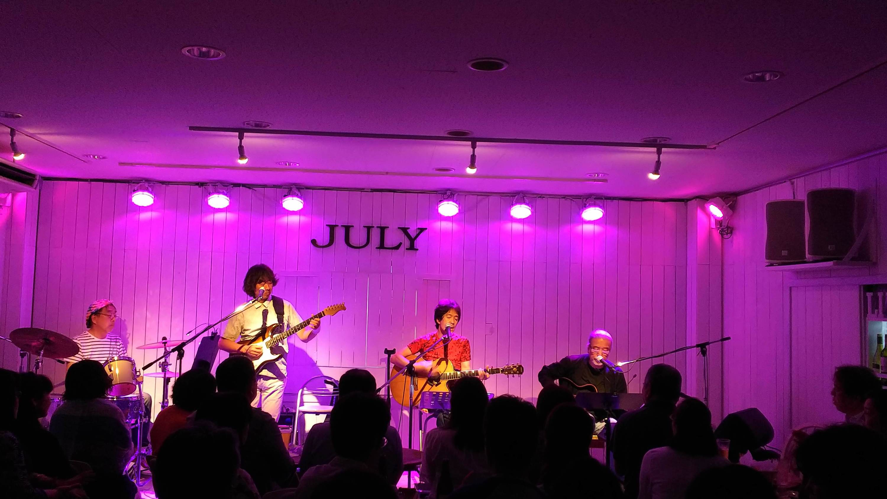 市川善光・浦添市